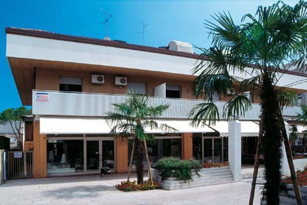 Residenza Canova Λινιάνο Σαμπιαντόρο Εξωτερικό φωτογραφία