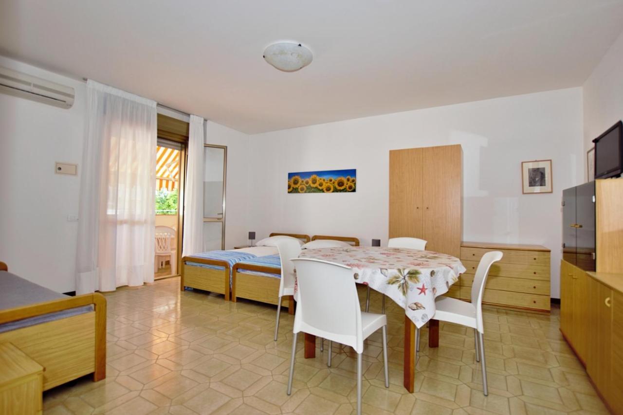 Residenza Canova Λινιάνο Σαμπιαντόρο Εξωτερικό φωτογραφία